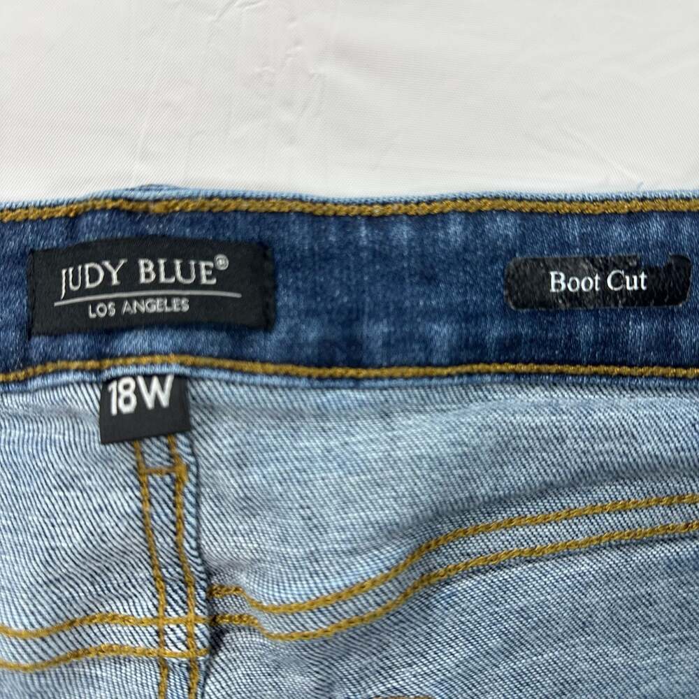 Judy Blue Bootcut Jeans Size 18W Dark Wash Frayed Hem Womens - Picture 3 of 11